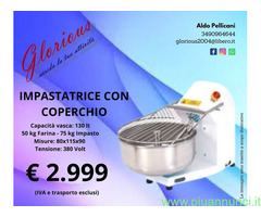 Impastatrice con coperchio