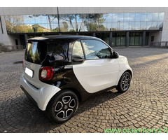 SMART fortwo 3ªs.(C/A453) SMART FORTWO 1.0 60CV CAMBIO MANUAL Utilitaria