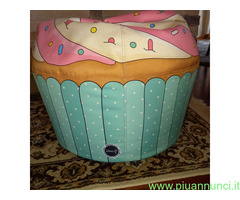 Pouf originale Wooof in poliestere morbido