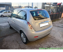 LANCIA Ypsilon 2ª serie 1.2 oro Berlina