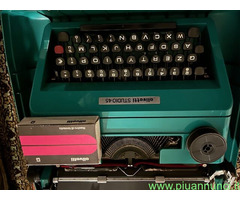 Macchina da scrivere Olivetti studio 45 e custodia