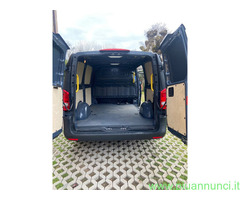 MERCEDES Vito Elettrico 100% versione Long Minivan/Van