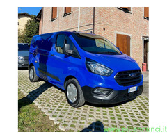 FORD Transit Custom Hybrid Minivan/Van