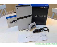 Sony PlayStation PS5 Pro  e Sony PS5 Slim  Console