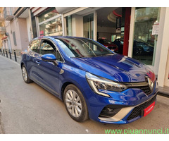 RENAULT Clio 5ª serie 1.6 E-Tech hybrid R.S. Line 140  Berlina