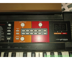 Tastiera Yamaha PSR -F51 usata poco.