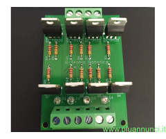 Schede interfaccia e modellino semaforo per PLC