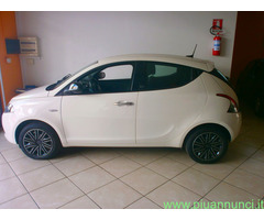 LANCIA Ypsilon 2ª serie LANCIA Ypsilon 1.0 FireFly 5 porte Utilitaria