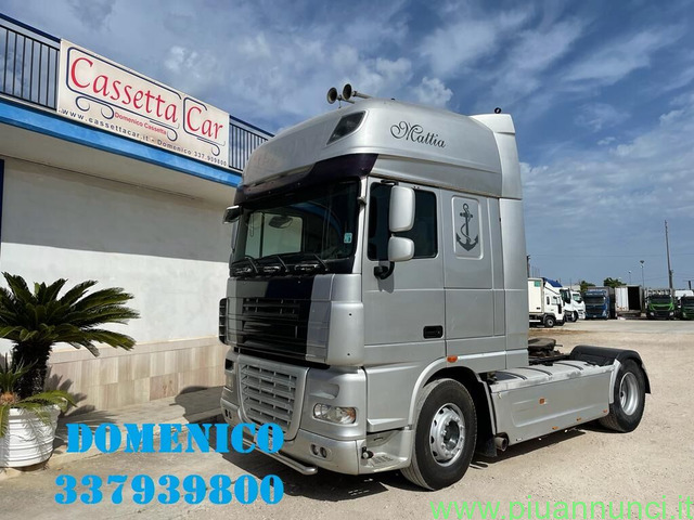 Camion DAF XF 105/460 TRATTORE - 1