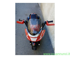 Moto Ducati 3 ruote elettrica Desmosedici Peg Pere