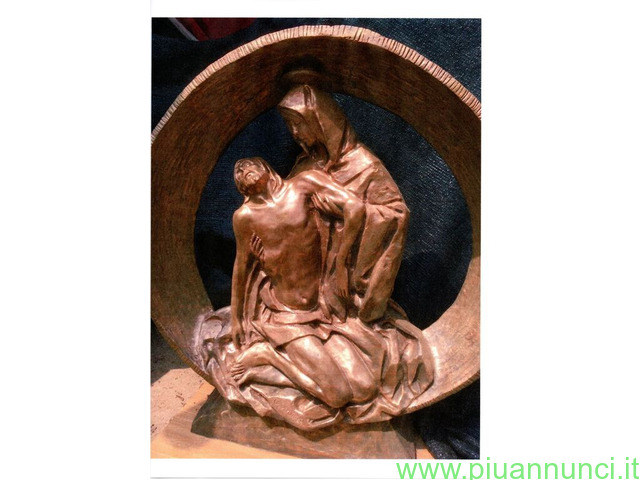 Statua  di bronzo  la pieta cm 92x98 - 1