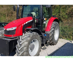 Macchine agricole FREIGHTLINER Massey Fergusson